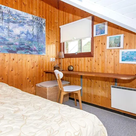 5 Person Holiday In R M Bolilmark